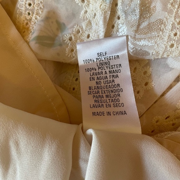 Storia floral eyelet mini dress NWT - Picture 9 of 13